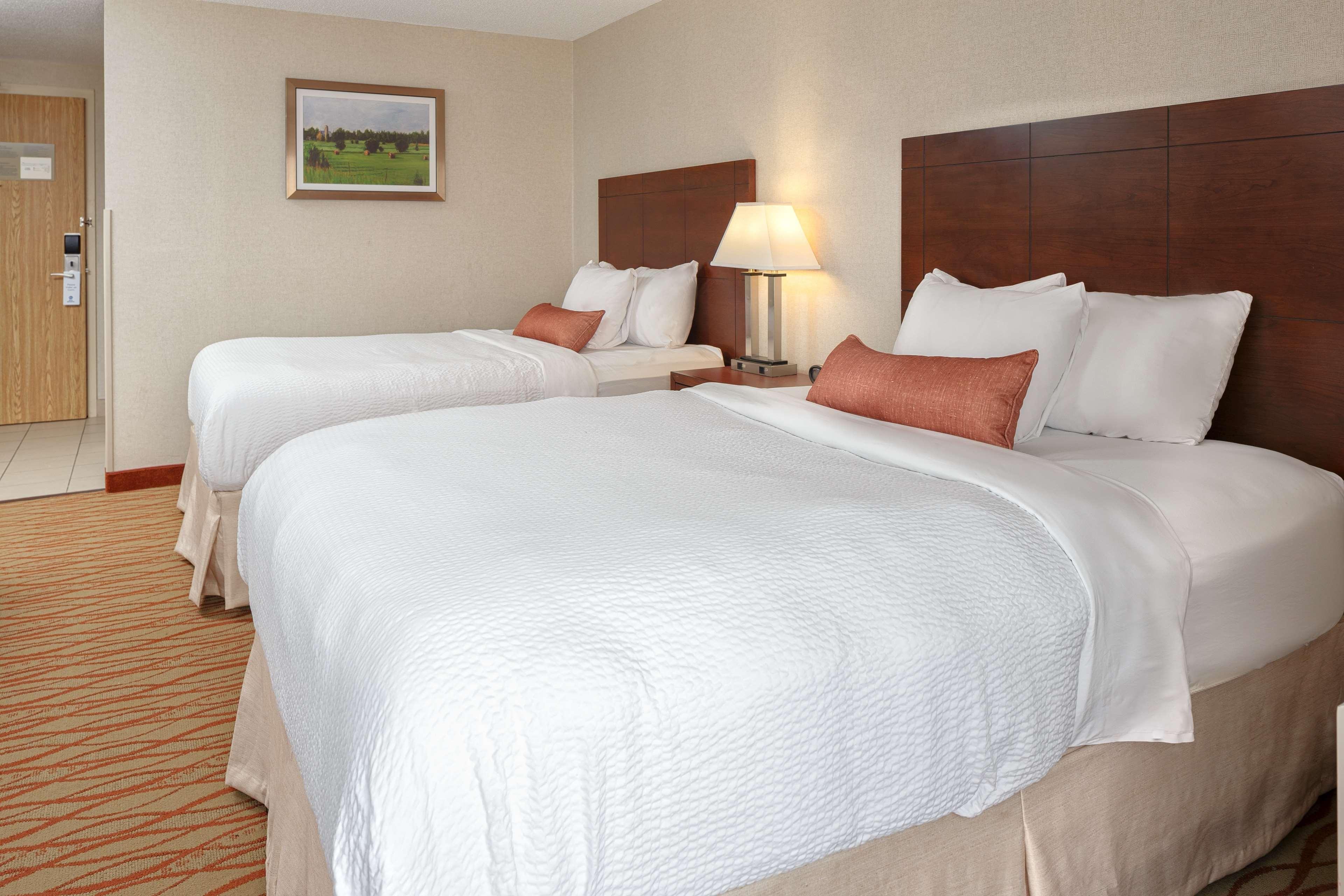 Best Western Belleville Exterior photo