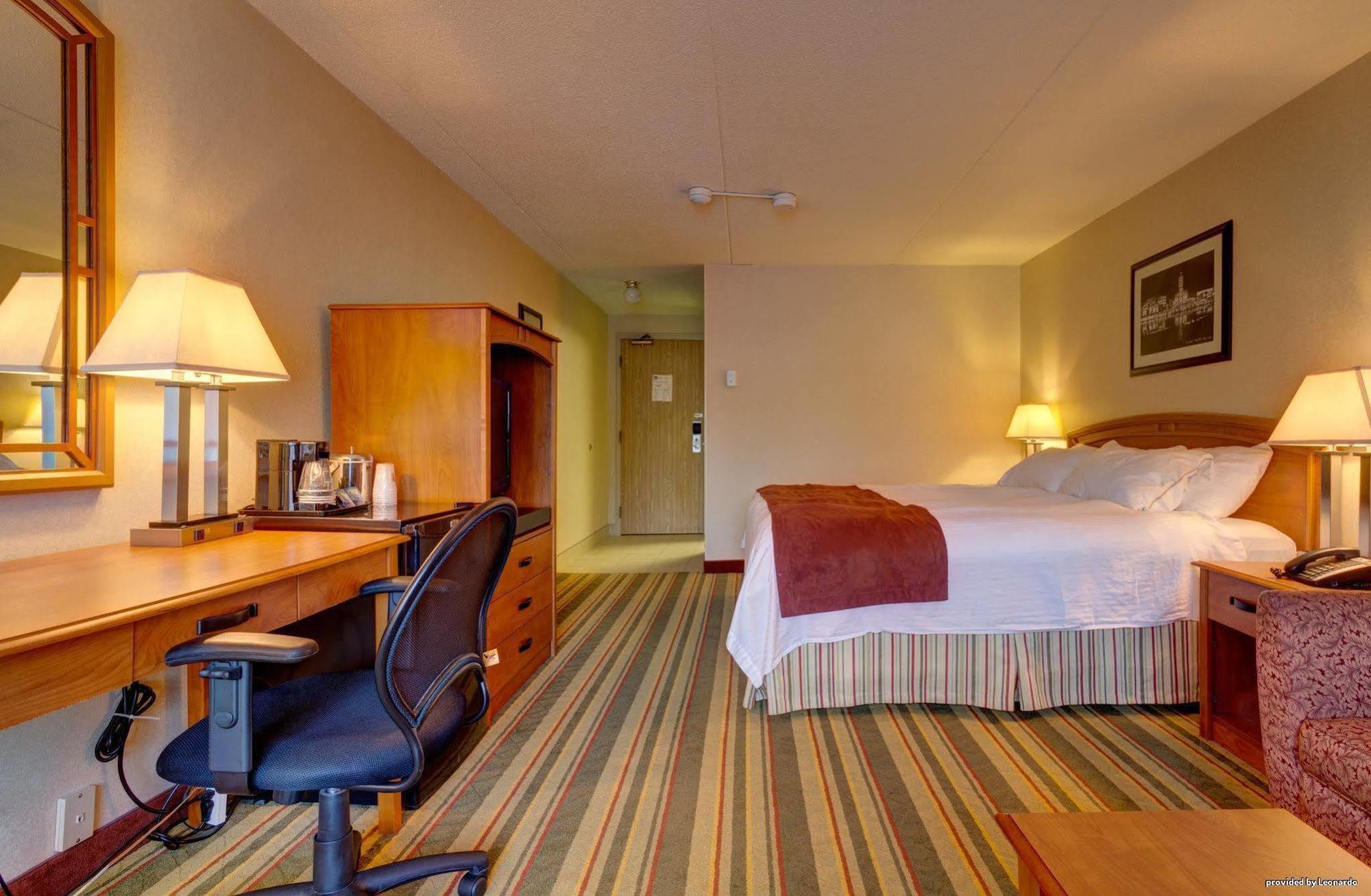 Best Western Belleville Room photo